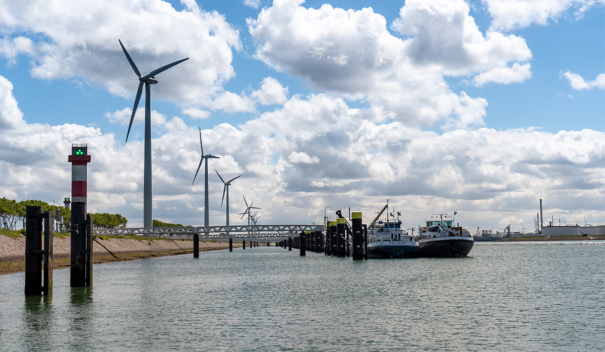 Zéro Emission : L’énergie verte largue les amarres dans le port de Rotterdam