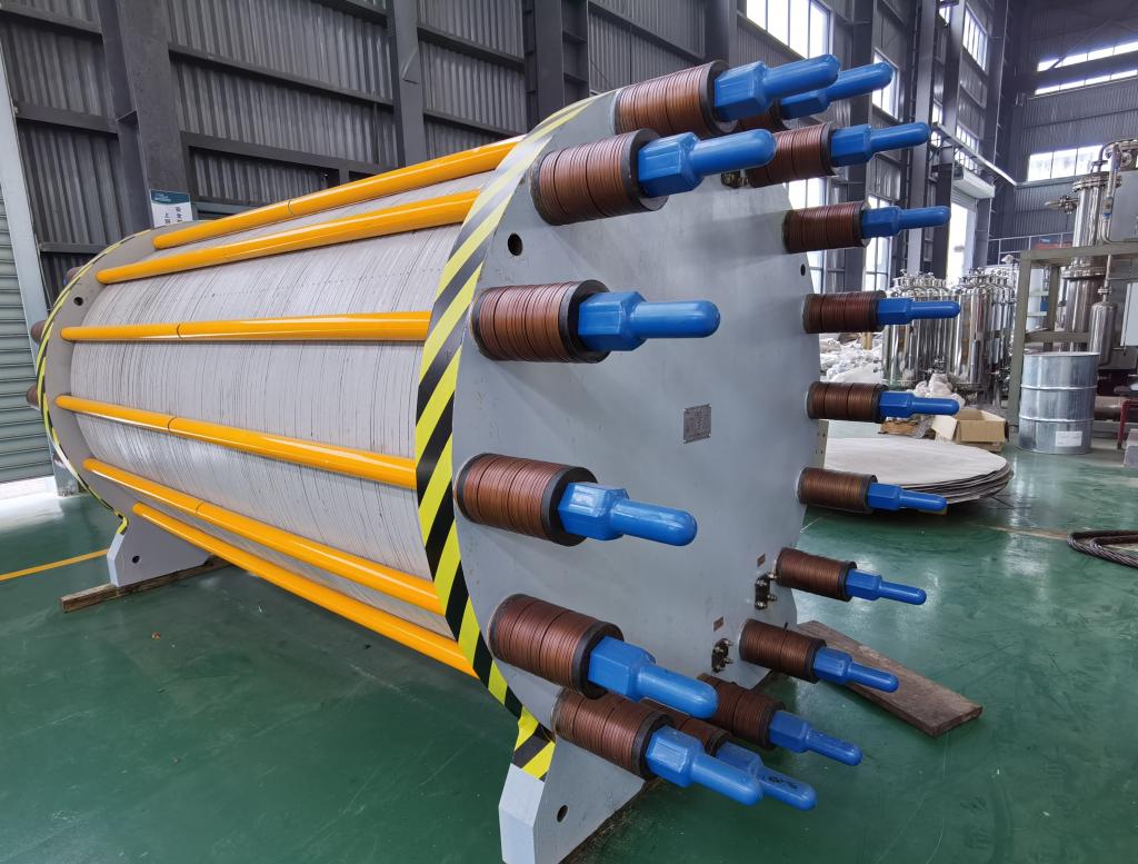 Converting green H2 and captured CO2 into e-CH4 on an industrial scale