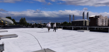 Découvrez la solution Cool Roof pour rafraîchir vos locaux