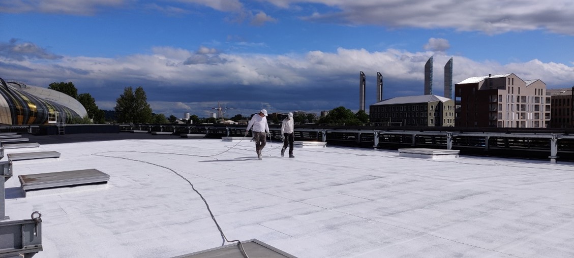 Découvrez la solution Cool Roof pour rafraîchir vos locaux
